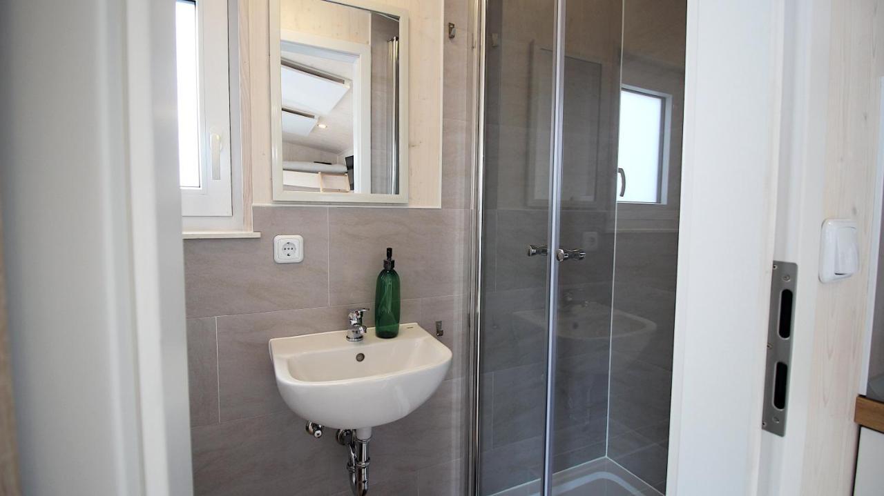 Tiny Hotel Herdt Reichenberg  ภายนอก รูปภาพ